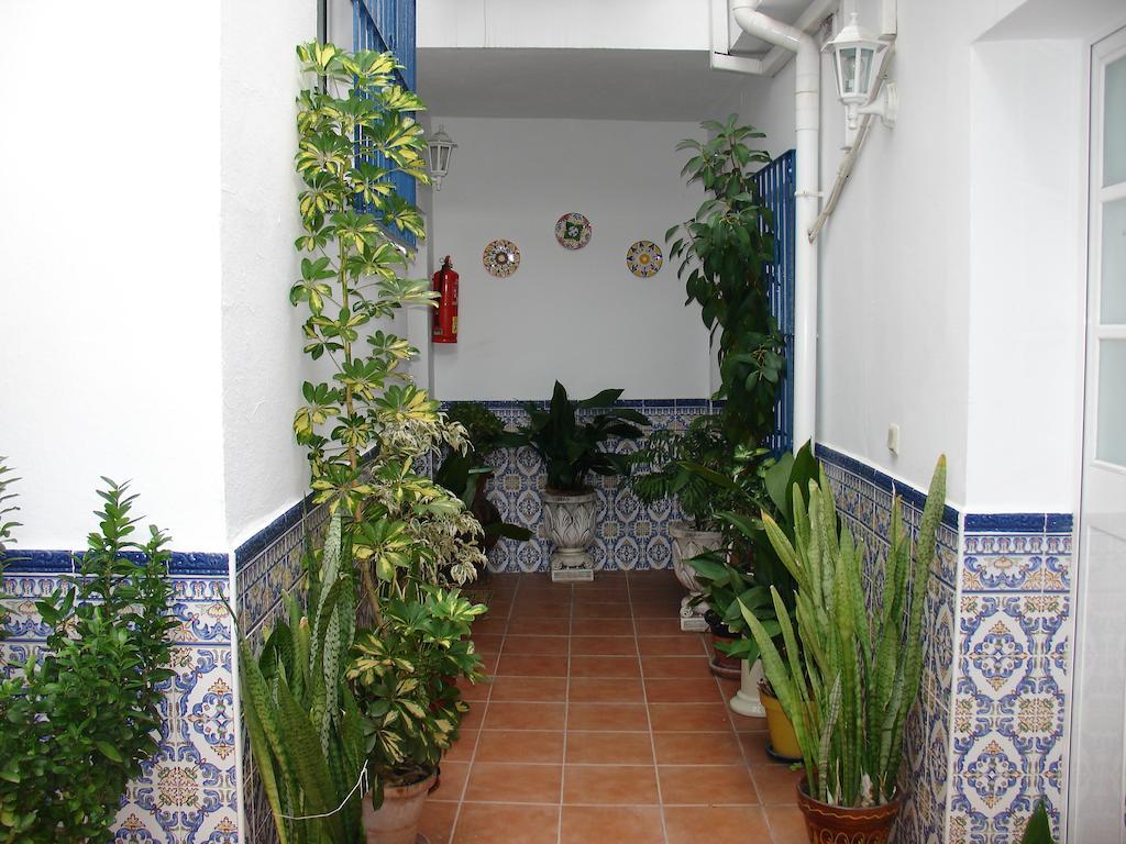 Hostal San Ramon Marbella Bagian luar foto